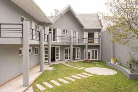 6_photo/94dce5b0df.d2f70d4d9a40d25a-ATLAS-17bb3a8f-e518-4215-869d-2c4bc03ce858.jpg de casa à venda com 5 quartos, 450m² em Jardim Social, Curitiba