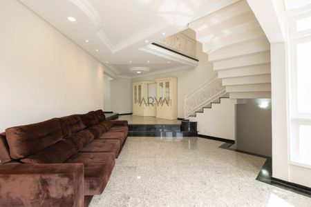 3_photo/94dce5b0df.d2f70d4d9a40d25a-ATLAS-4c6a1442-b036-4deb-ab38-3929e64d701d.jpg de casa à venda com 5 quartos, 450m² em Jardim Social, Curitiba