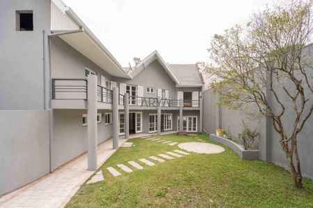 2_photo/94dce5b0df.d2f70d4d9a40d25a-ATLAS-6104a6b8-66e6-42f8-9fc5-5802b2f2bdf0.jpg de casa à venda com 5 quartos, 450m² em Jardim Social, Curitiba