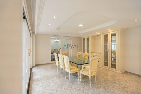 9_photo/94dce5b0df.d2f70d4d9a40d25a-ATLAS-618c7206-0b4f-48d5-a57a-9aad5f31159e.jpg de casa à venda com 5 quartos, 450m² em Jardim Social, Curitiba