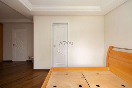 44_photo/94dce5b0df.d2f70d4d9a40d25a-ATLAS-c4cb5b90-1d38-48b4-be77-d4d13c928421.jpg de casa à venda com 5 quartos, 450m² em Jardim Social, Curitiba