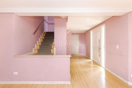 9_photo/94dce5b10f.52c59c0786f5d273-ATLAS-0b02125d-40dc-4fb2-8eb3-63d63eb0c578.jpg de casa à venda com 4 quartos, 649m² em Jardim Social, Curitiba