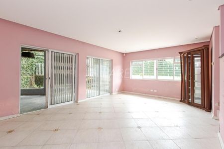 18_photo/94dce5b10f.52c59c0786f5d273-ATLAS-2fdd8ea9-a4b5-443d-ad3d-bbe6c203f9b8.jpg de casa à venda com 4 quartos, 649m² em Jardim Social, Curitiba