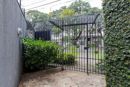 6_photo/94dce5b10f.52c59c0786f5d273-ATLAS-790bc5df-6ea3-466f-b4e4-793ffaf302c1.jpg de casa à venda com 4 quartos, 649m² em Jardim Social, Curitiba