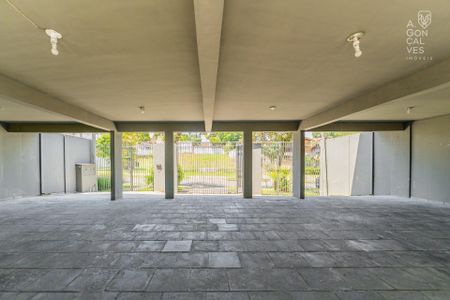 7_photo/94dce5b11f.1a1b7cff397dad89-ATLAS-364e69b2-1b42-4b02-8fdc-2f5ca3e8104b.jpg de casa à venda com 3 quartos, 450m² em Jardim Social, Curitiba