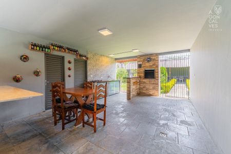 9_photo/94dce5b11f.1a1b7cff397dad89-ATLAS-3d224f2c-f8a7-48eb-a551-b2ac84c83d3f.jpg de casa à venda com 3 quartos, 450m² em Jardim Social, Curitiba