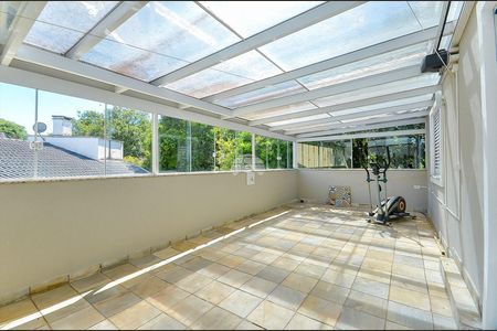 5_photo/94dce5b1af.c4d9960d4e7c8e66-ATLAS-12c68315-9215-4651-b0a3-7c7c30a06daa.jpg de casa à venda com 5 quartos, 278m² em Jardim Social, Curitiba