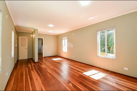 7_photo/94dce5b1af.c4d9960d4e7c8e66-ATLAS-5291fbe4-6a65-48f4-b69b-20b4dfb78124.jpg de casa à venda com 5 quartos, 278m² em Jardim Social, Curitiba