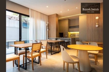 4_photo/94dce5b2c7.920f109550fc69a2-ATLAS-e18ee9af-4e4b-45fd-ae76-0fda1b43416f.jpg de apartamento à venda com 3 quartos, 116m² em Cristo Rei, Curitiba