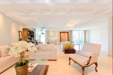 5_photo/94dce5b301.ceff8192393c33de-ATLAS-20b6baaa-dc39-44dc-a4f1-307f4ceafcad.jpg de casa à venda com 5 quartos, 834m² em Matriz, Curitiba