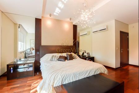 50_photo/94dce5b301.ceff8192393c33de-ATLAS-9afc48e6-d100-49f5-bd1a-aee824908bfc.jpg de casa à venda com 5 quartos, 834m² em Matriz, Curitiba