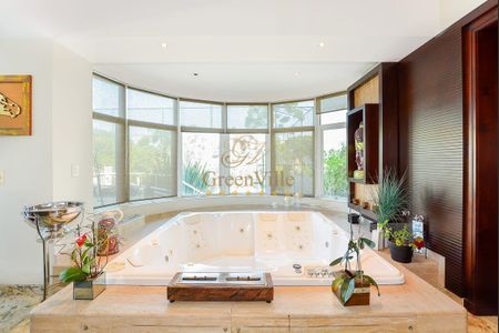 10_photo/94dce5b301.ceff8192393c33de-ATLAS-e883d825-023f-41a8-9eab-6655b7dce54a.jpg de casa à venda com 5 quartos, 834m² em Matriz, Curitiba