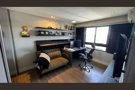 8_photo/94dce5b35d.14dfae4d2d67acc8-ATLAS-2edad3f7-1265-4533-a86a-d878a12e231c.jpg de apartamento para alugar com 3 quartos, 260m² em Alto da XV, Curitiba