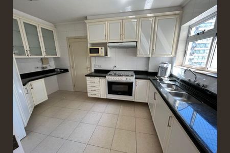 9_photo/94dce5b35d.f279df7ab7105e24-ATLAS-874f3121-287d-49e5-971c-14c8baf40c04.jpg de apartamento para alugar com 4 quartos, 174m² em Alto da XV, Curitiba