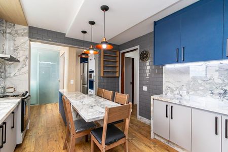 11_photo/94dce5b367.d4cd3ef4a562316a-ATLAS-7fb4fdbd-914b-444a-af3c-cbb2b0dd5bb6.jpg de apartamento à venda com 3 quartos, 125m² em Alto da XV, Curitiba