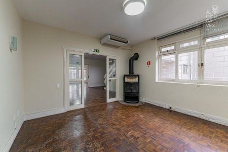 11_photo/94dce5b37d.7954feb32d1ae247-ATLAS-06ca7c7b-03e2-4517-9438-e0326d19e263.jpg de casa à venda com 4 quartos, 328m² em Jardim Social, Curitiba