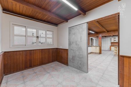 13_photo/94dce5b37d.7954feb32d1ae247-ATLAS-7f26d45a-abbc-427f-bc7c-9e1b33775a98.jpg de casa à venda com 4 quartos, 328m² em Jardim Social, Curitiba