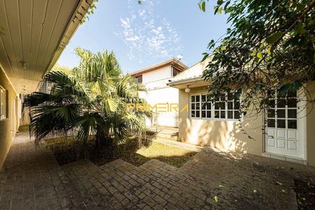 16_photo/94dce5b37d.7954feb32d1ae247-ATLAS-9103b308-4dc9-4d74-835f-c28c71cafe8e.jpg de casa à venda com 4 quartos, 328m² em Jardim Social, Curitiba