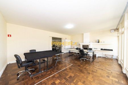 7_photo/94dce5b37d.7954feb32d1ae247-ATLAS-aacea175-6d9a-4a1d-96ea-bb561a57ed41.jpg de casa à venda com 4 quartos, 328m² em Jardim Social, Curitiba