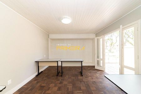 38_photo/94dce5b37d.7954feb32d1ae247-ATLAS-d57e5056-b1d8-4800-82f6-36c903cec6ef.jpg de casa à venda com 4 quartos, 328m² em Jardim Social, Curitiba