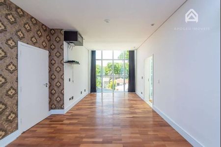 24_photo/94dce5b3dd.10171237981362c6-ATLAS-eb0b903a-da7a-4193-a941-bfa51aebd13d.jpg de casa à venda com 5 quartos, 751m² em Jardim Social, Curitiba