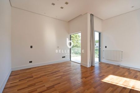 23_photo/94dce5b3dd.6516c1daac8aeff3-ATLAS-b564cf1a-e159-40c9-b7e5-7bffe06485a3.jpg de casa à venda com 4 quartos, 751m² em Jardim Social, Curitiba