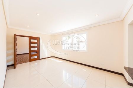 10_photo/94dce5b44b.04a823dc9d4d949a-ATLAS-17ce47e9-943c-4be5-a1fa-aec1ced5caf9.jpg de casa para alugar com 4 quartos, 398m² em Jardim Social, Curitiba