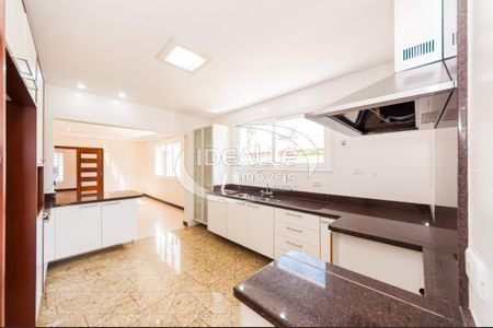 9_photo/94dce5b44b.04a823dc9d4d949a-ATLAS-edf7d638-9ce4-47d3-a121-94bb7677ff5a.jpg de casa para alugar com 4 quartos, 398m² em Jardim Social, Curitiba
