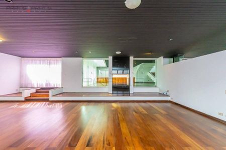 6_photo/94dce5b477.cba9474eaf1c4fd4-ATLAS-3ebb6e5a-65bd-40f4-91f9-e83fcd5a4bcc.jpg de casa à venda com 4 quartos, 650m² em Jardim Social, Curitiba