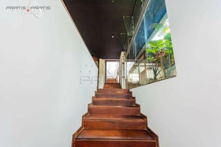 9_photo/94dce5b477.cba9474eaf1c4fd4-ATLAS-94e7c492-6a4b-4cf0-a5e2-0397bb35a8c2.jpg de casa à venda com 4 quartos, 650m² em Jardim Social, Curitiba