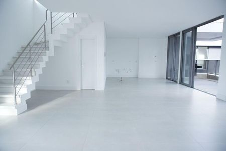 25_photo/94dce5b4e1.d4cd3ef4a562316a-ATLAS-1000b600-6022-4781-acbd-8b9727a484b3.jpg de apartamento à venda com 3 quartos, 146m² em Hugo Lange, Curitiba