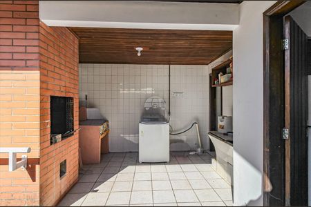 20_photo/94dce5b52d.577d6c233287952d-ATLAS-fb598903-4ff2-4ec1-ac20-c83ca5407e27.jpg de casa para alugar com 3 quartos, 374m² em Alto da XV, Curitiba