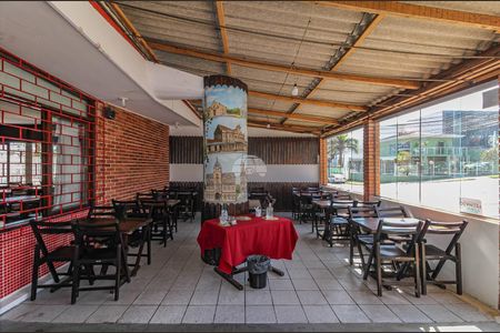 4_photo/94dce5b52d.577d6c233287952d-ATLAS-fe34a69f-9937-4f82-8747-43557c79f494.jpg de casa para alugar com 3 quartos, 374m² em Alto da XV, Curitiba