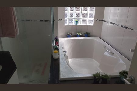 5_photo/94dce5b543.6a940fd7dc05e55d-ATLAS-07e19689-afa6-4e69-8de4-38f333d5904e.jpg de casa à venda com 4 quartos, 281m² em Juvevê, Curitiba