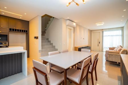 2_photo/94dce5b553.8b4782fe73be2b82-ATLAS-0e357f02-e6fc-4bfc-b5e6-95c104b78659.jpg de casa à venda com 3 quartos, 179m² em Juvevê, Curitiba