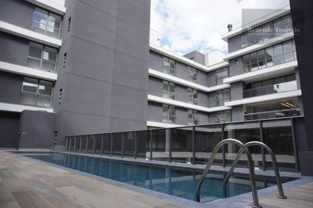 3_photo/94dce5b57b.63bc35cf4b199e92-ATLAS-24b3247f-bb23-4e27-b114-22f28e084f0f.jpg de apartamento à venda com 3 quartos, 197m² em Hugo Lange, Curitiba