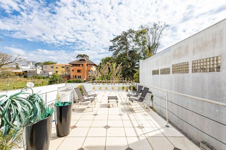 17_photo/94dce5b5a5.ceff8192393c33de-ATLAS-e2437710-fe61-4377-8c69-4f5a8e26c384.jpg de casa à venda com 4 quartos, 751m² em Jardim Social, Curitiba