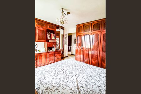 10_photo/94dce5b64d.958ab4e2955fd321-ATLAS-da4cd94d-6012-43e3-9d73-8d19d6479a19.jpg de casa à venda com 4 quartos, 355m² em Jardim Social, Curitiba