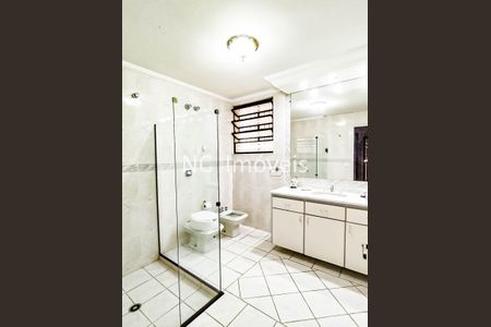 2_photo/94dce5b64d.958ab4e2955fd321-ATLAS-ed722d21-2fce-4ca6-9ff5-20824f7ee80b.jpg de casa à venda com 4 quartos, 355m² em Jardim Social, Curitiba