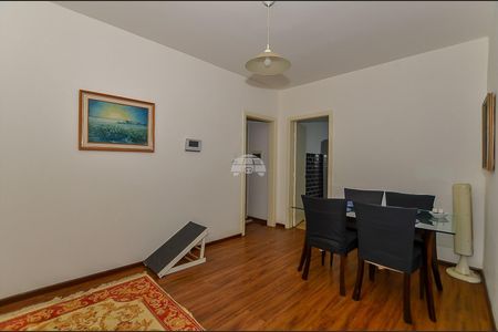 4_photo/94dce5b66f.deae25538405ce54-ATLAS-bbe52ed8-d06b-46c9-b590-b15c0d703668.jpg de casa à venda com 3 quartos, 177m² em Jardim Social, Curitiba