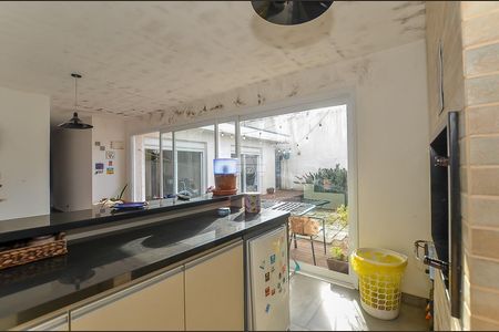 21_photo/94dce5b66f.deae25538405ce54-ATLAS-cfbad44f-fe4f-4569-bfc3-2384ba6fcefc.jpg de casa à venda com 3 quartos, 177m² em Jardim Social, Curitiba