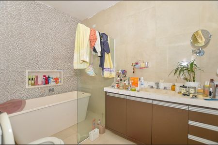 1_photo/94dce5b66f.deae25538405ce54-ATLAS-e95c1f0e-6bef-4b4c-ad71-e5e97b2eb628.jpg de casa à venda com 3 quartos, 177m² em Jardim Social, Curitiba