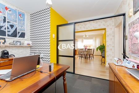 6_photo/94dce5b71f.88d96e72714233d9-ATLAS-eb74e65b-e11b-4a40-9ea1-9a7cdb4d0936.jpg de casa à venda com 3 quartos, 345m² em Jardim Social, Curitiba