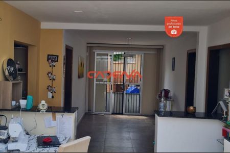 13_photo/94dce5b727.2a041abba253ce4a-ATLAS-cd9a5bf9-b671-410e-85f9-ab35a01a63e2.jpg de casa à venda com 5 quartos, 350m² em Jardim Social, Curitiba