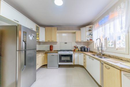 15_photo/94dce5b74f.49c40a4e0c1b1036-ATLAS-2c8f34e5-2d6e-4388-9d88-04b4ed5ec982.jpg de casa à venda com 4 quartos, 339m² em Jardim Social, Curitiba