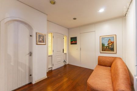 2_photo/94dce5b74f.49c40a4e0c1b1036-ATLAS-6d3be3b2-71a7-49be-aa8b-fabd18ba921e.jpg de casa à venda com 4 quartos, 339m² em Jardim Social, Curitiba