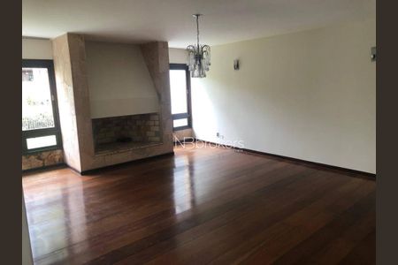 9_photo/94dce5b76f.727aa8b94b909c75-ATLAS-c19e5d4b-a539-4677-a0d5-09babdd12b22.jpg de casa à venda com 5 quartos, 436m² em Jardim Social, Curitiba