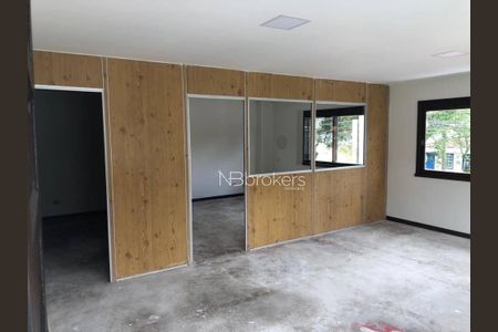 8_photo/94dce5b76f.727aa8b94b909c75-ATLAS-ed51ebba-c9bb-4a40-bebc-d84ff562a48f.jpg de casa à venda com 5 quartos, 436m² em Jardim Social, Curitiba