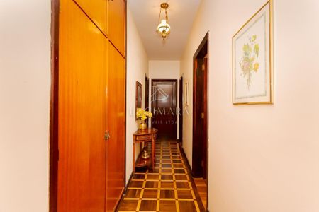 20_photo/94dce5b78d.5201f2b37237fe26-ATLAS-71dd39e1-5faa-4255-ba01-2bfb6b837c9a.jpg de casa à venda com 3 quartos, 343m² em Jardim Social, Curitiba