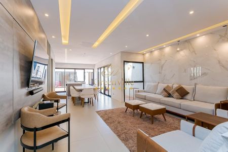 4_photo/94dce5b825.ceff8192393c33de-ATLAS-204cbf2a-0776-45a3-bcdc-e9dd748cb836.jpg de casa à venda com 4 quartos, 416m² em Jardim Social, Curitiba